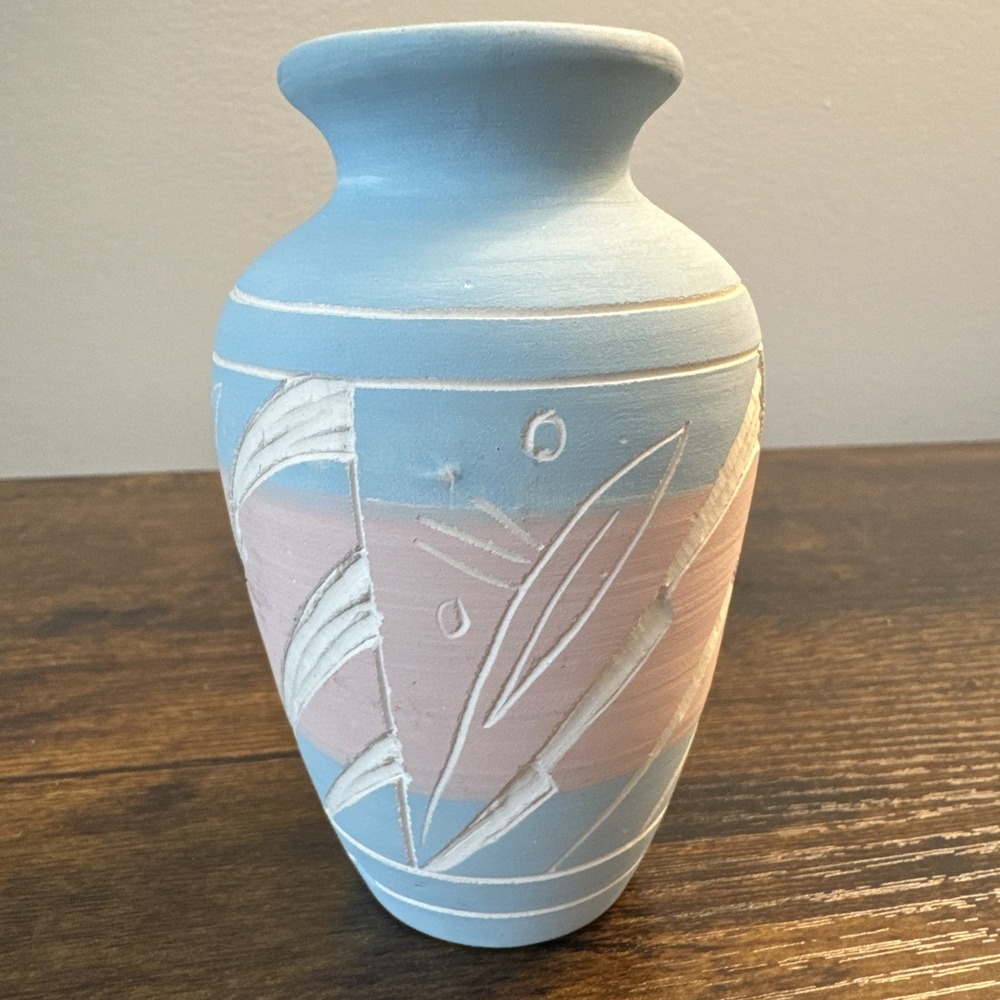 VTG Etched Navajo Pottery Small‎ 4" Mini Vase Pink Blue Pastel Southwestern